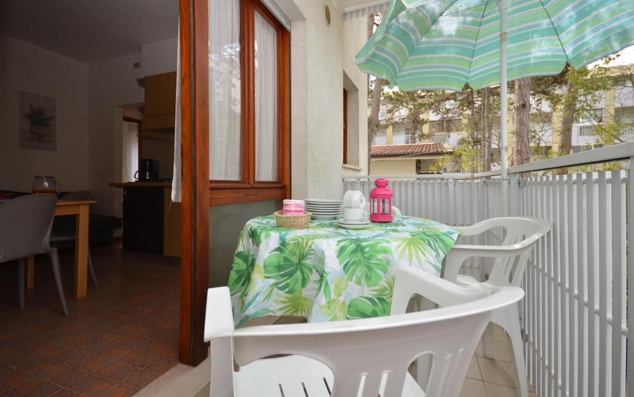 Villa Rosanna Lignano Sabbiadoro Extérieur photo